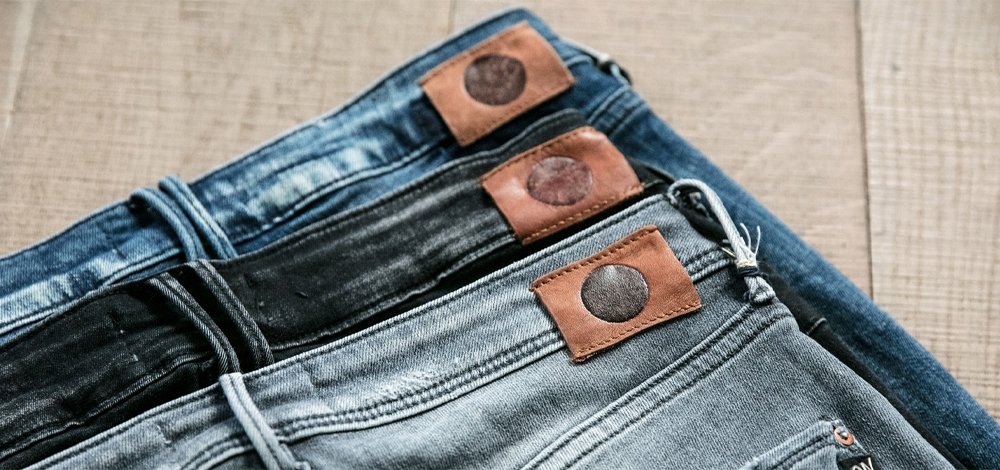 Vêtements femme : zoom sur le jeans skinny 