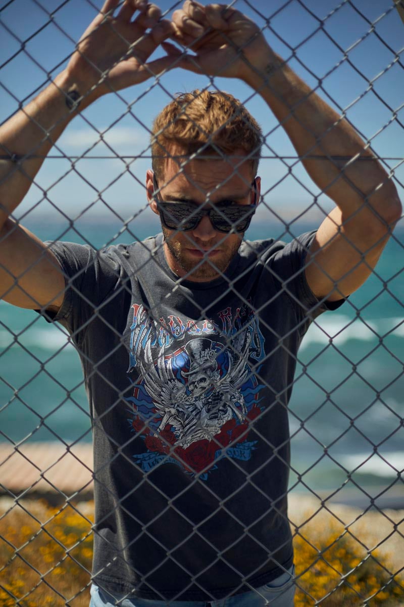 T-shirt Tije gris délavé imprimé