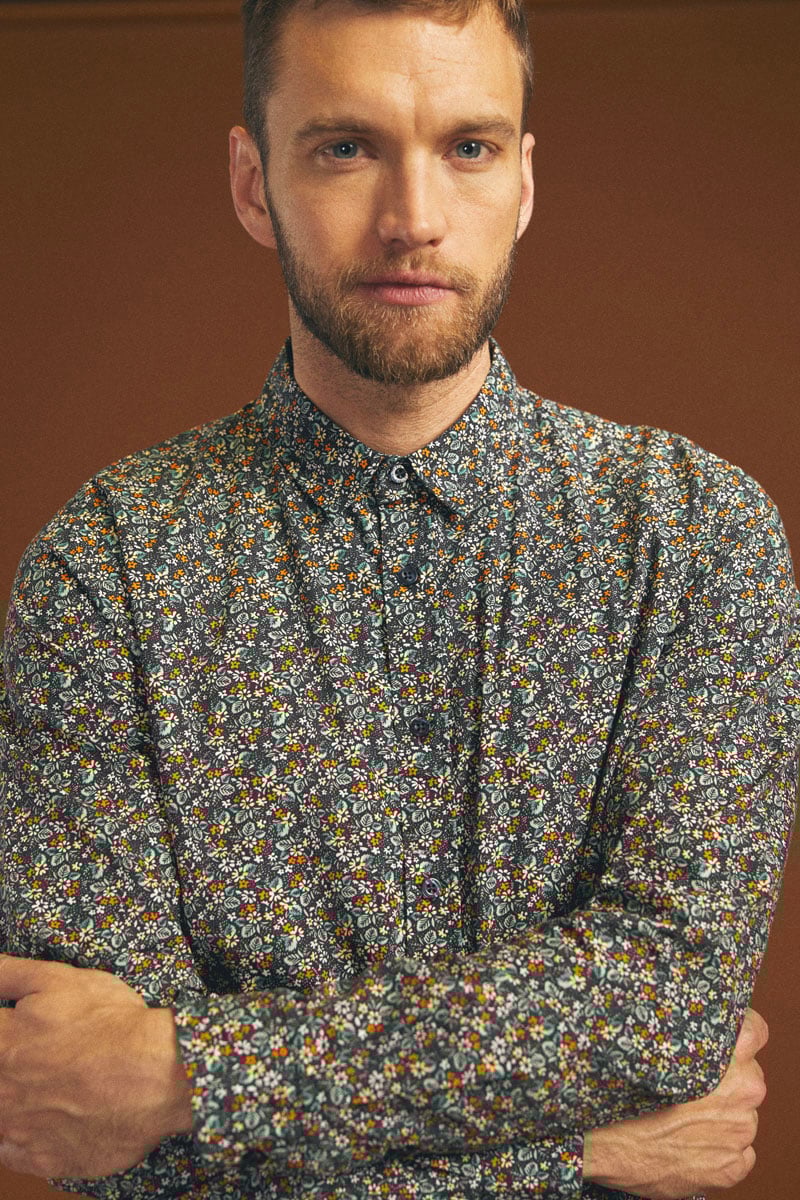 Chemise Drome noire à motif fleuri