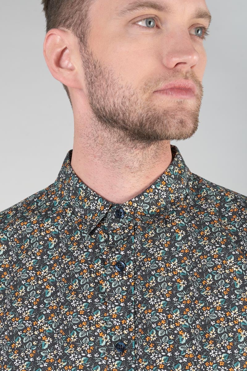 Chemise Drome noire à motif fleuri