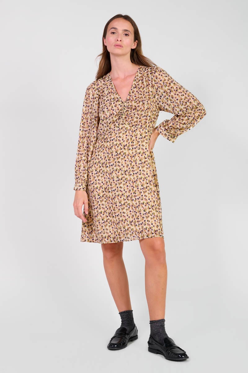 Robe Nahia beige à motif