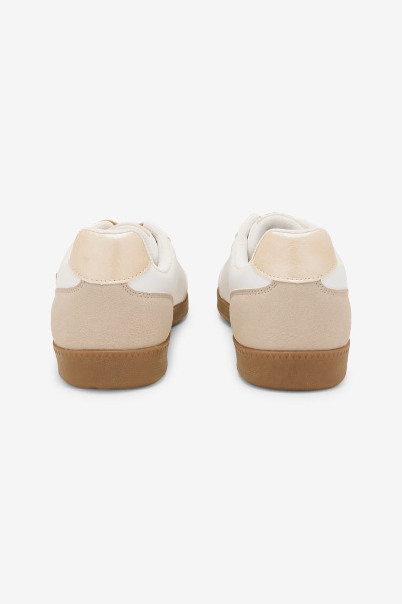 Baskets Palma blanches