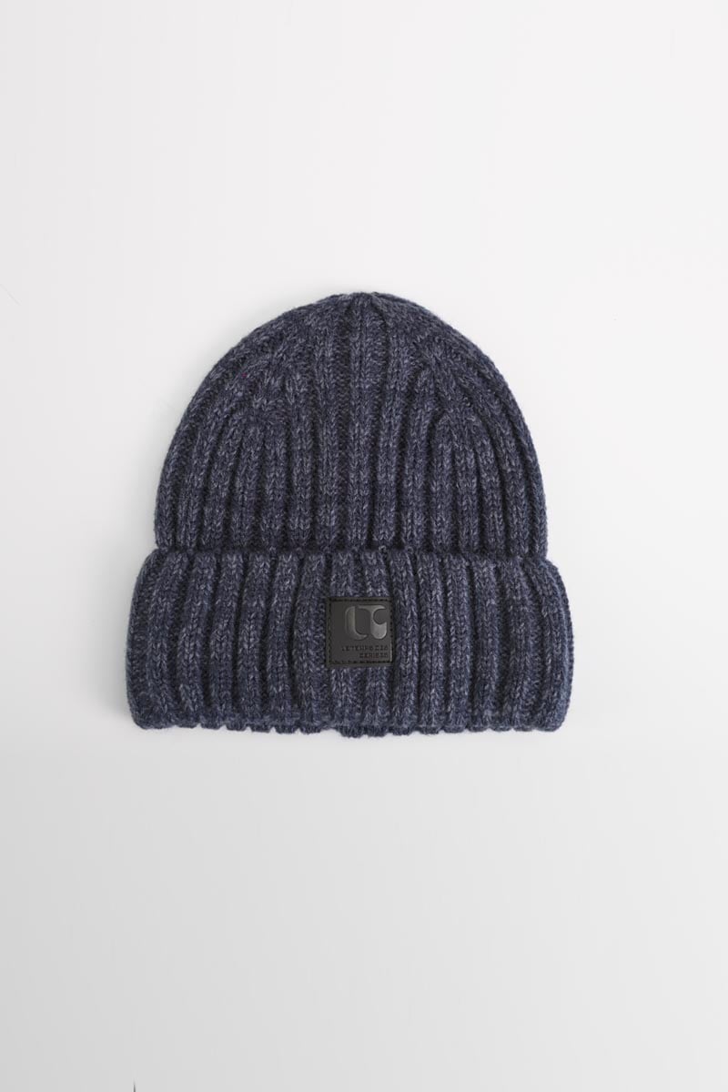 Bonnet Dolan