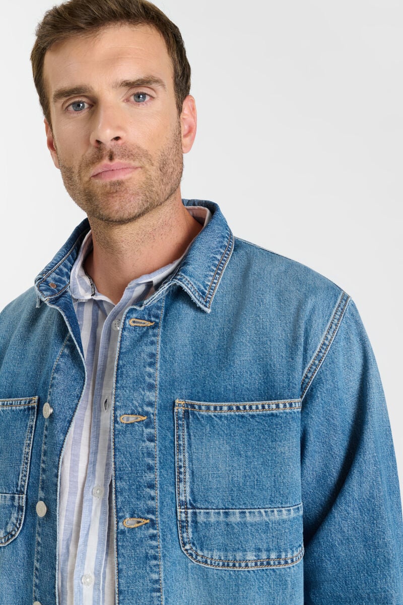 Veste Hisa