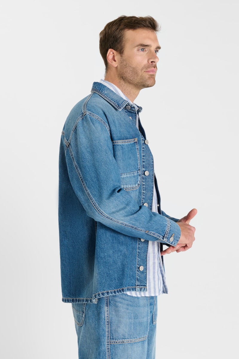 Veste Hisa