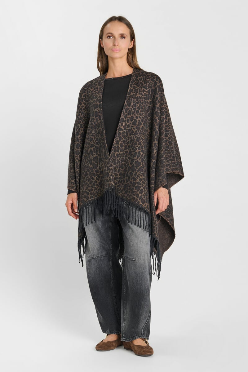 Poncho Amber