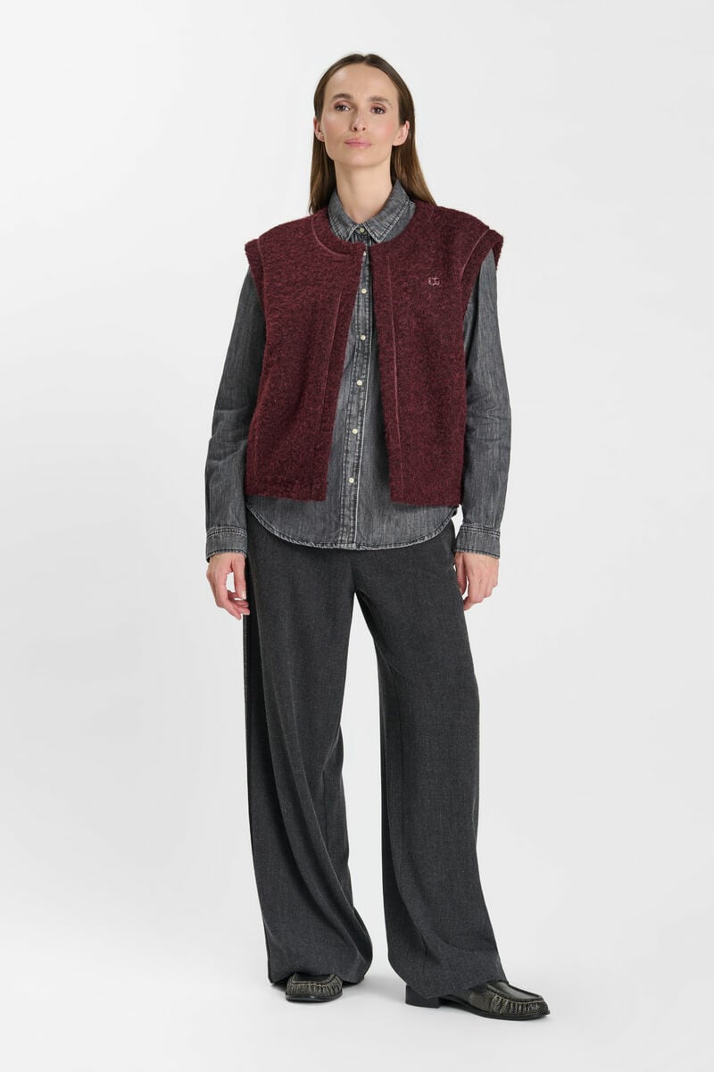 Veste Badis