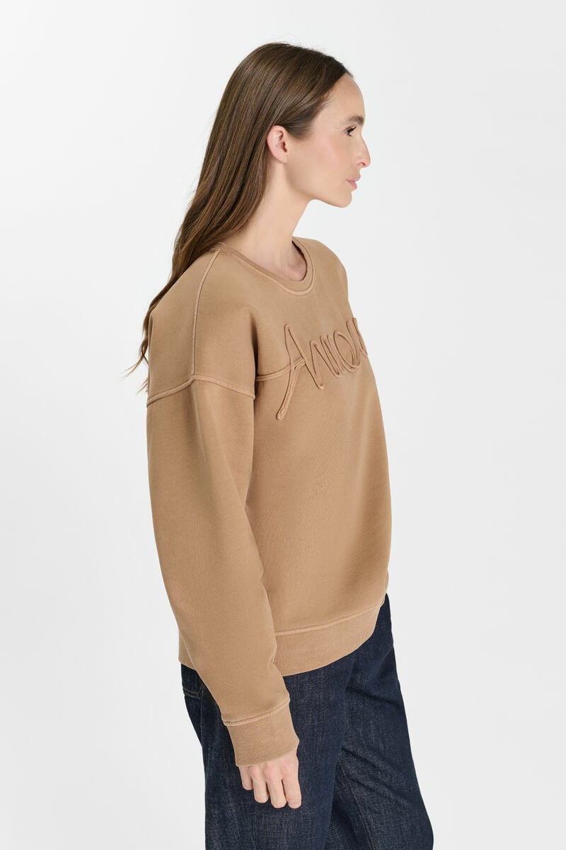 Sweat Lacet