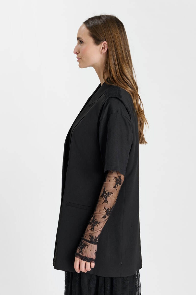 Veste Taki