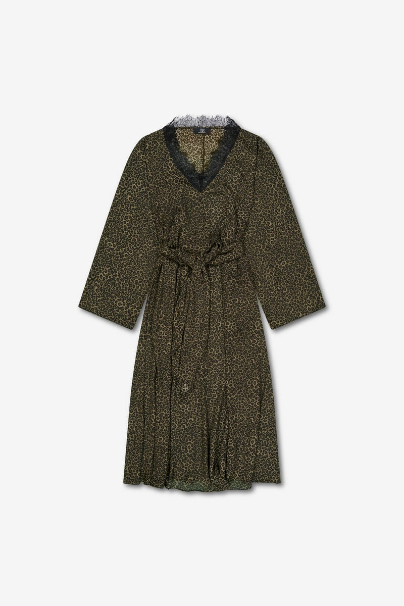 Robe Yvette