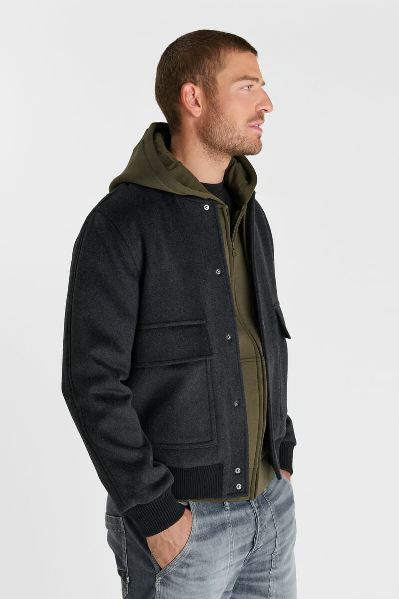 Veste Mova