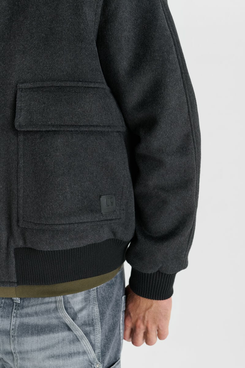 Veste Mova