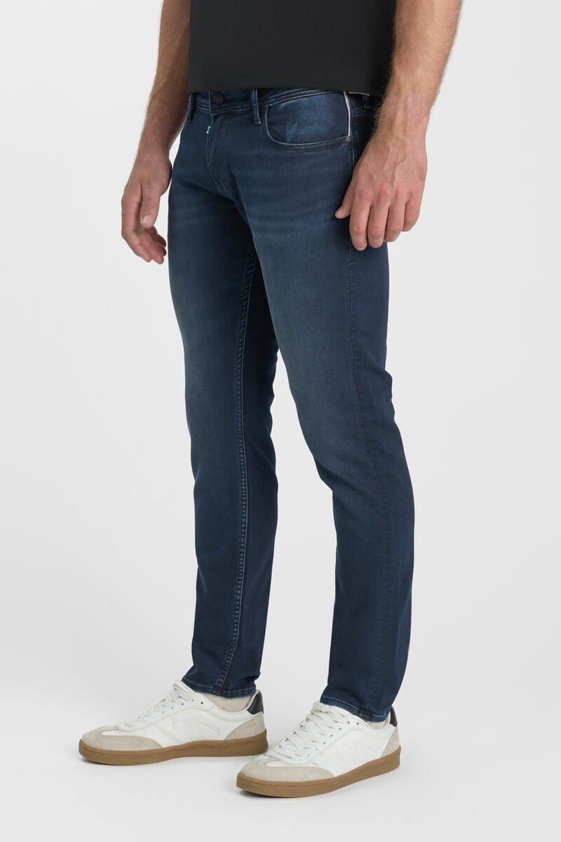 Jeans jogg 700/11 adjusted bleu-noir N°1