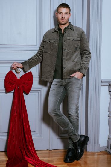 Jeans jogg 700/11 adjusted gris-kaki