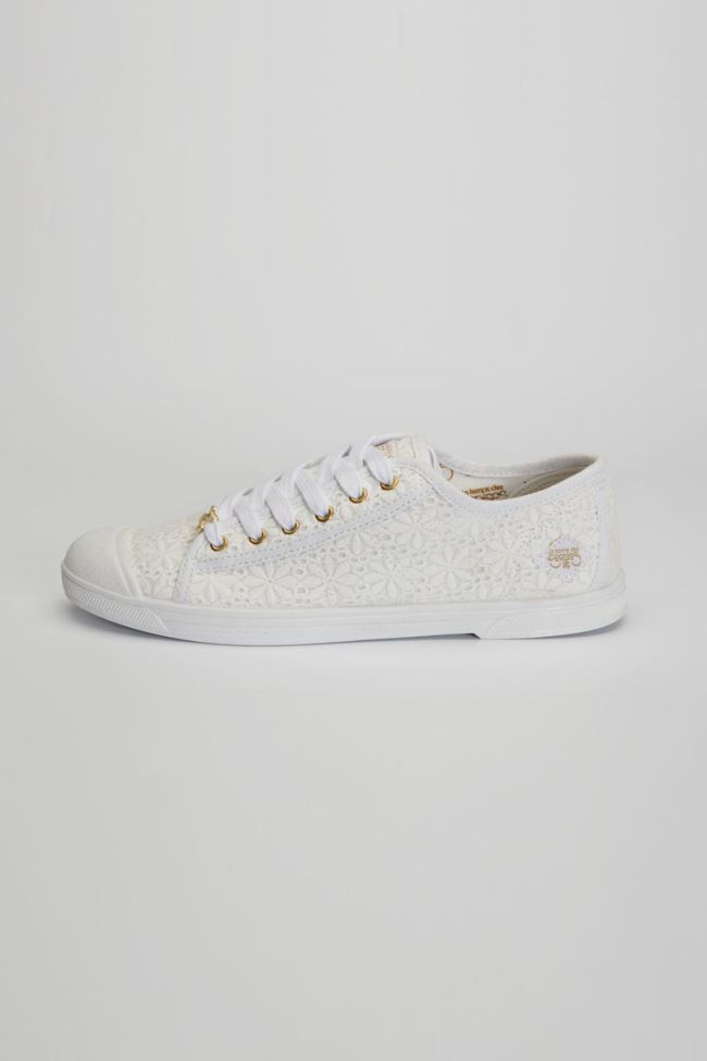 Baskets Basic à dentelle blanche