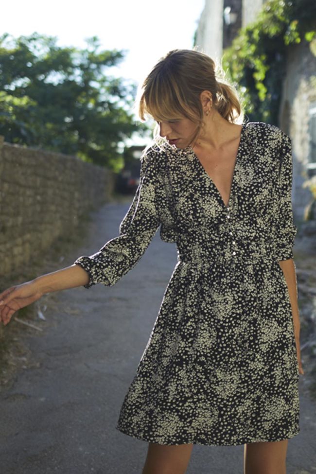 Robe Edwina à motif fleuri noir et blanc