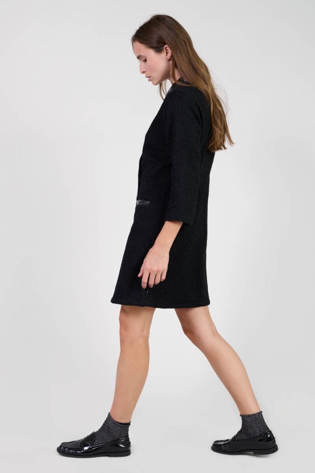 Robe Jaya noire