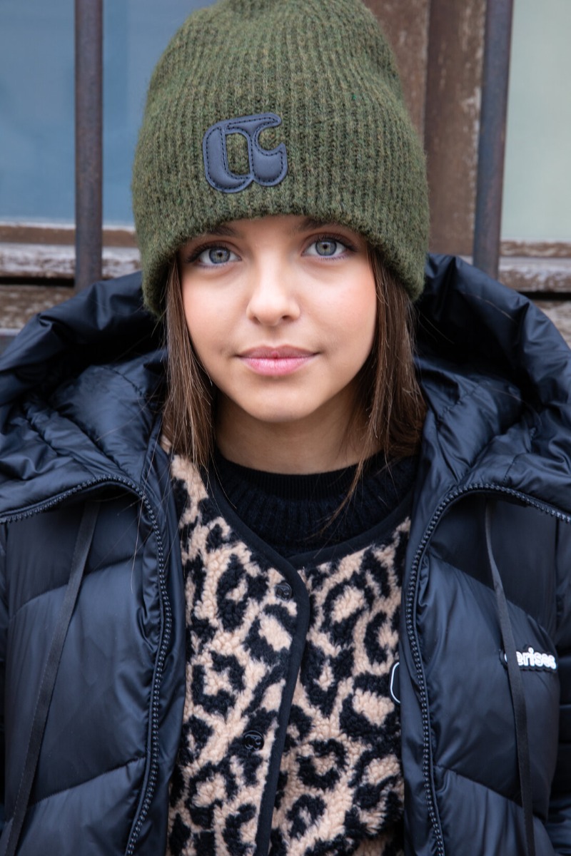 lookbook_teenagers_h25_girl_3