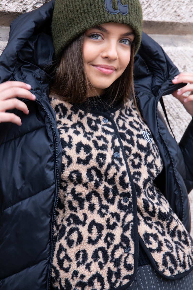 lookbook_teenagers_h25_girl_4