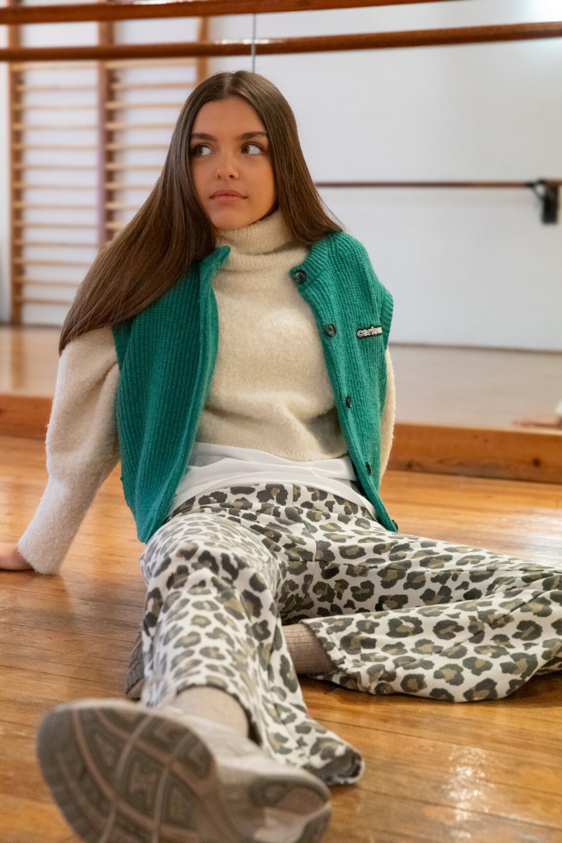 lookbook_teenagers_h25_girl_8