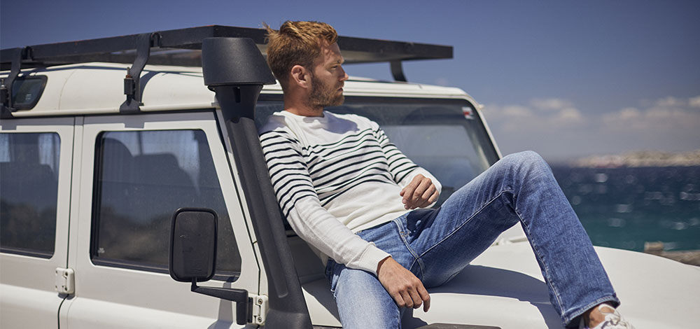 Jean regular homme conseils pour bien le porter Le Temps des Cerises