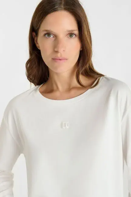 T-shirt Rouby